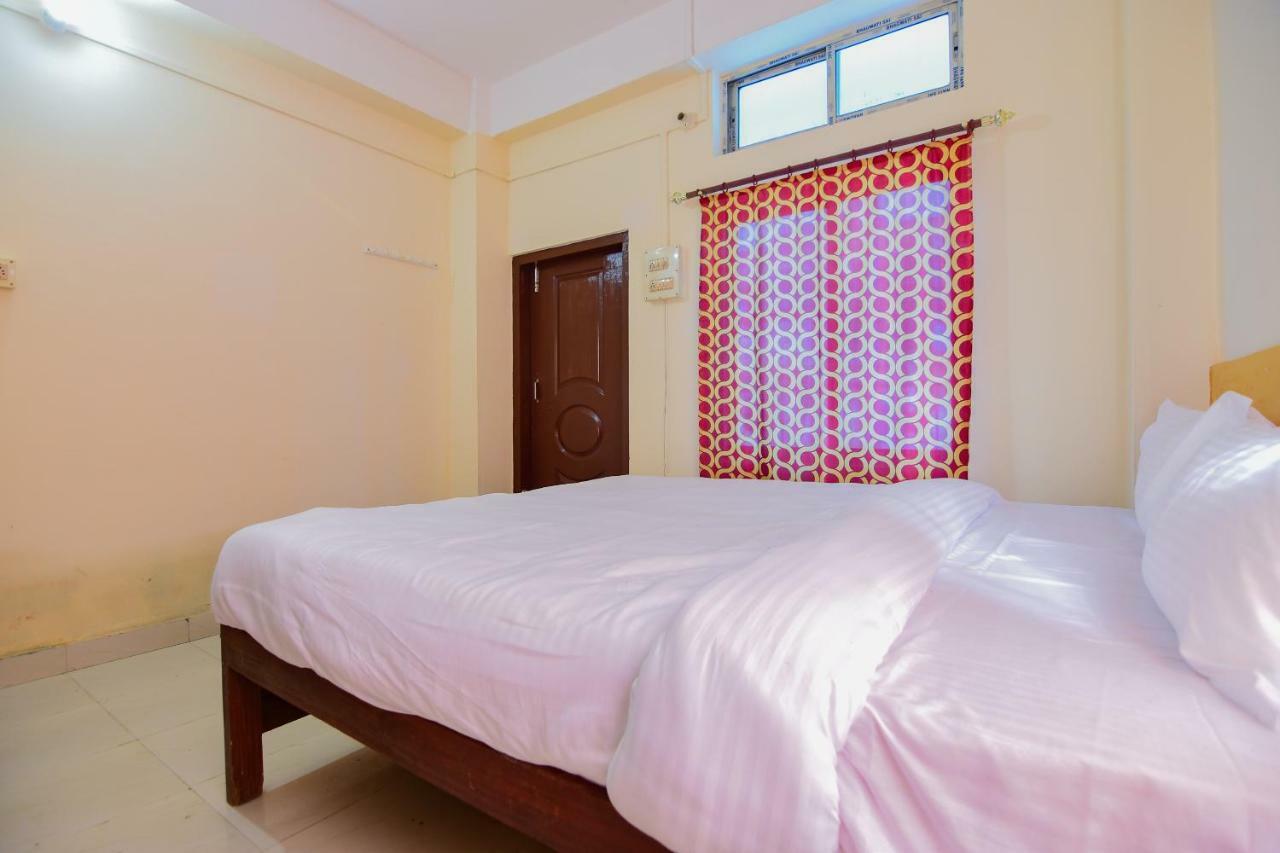 Spot On 30735 Dreamland Guest House Dispur Room photo